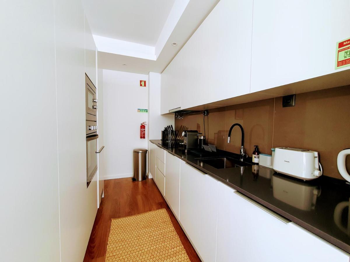 Praca Do Chile Deluxe By Lisbon Village Apartments Екстериор снимка