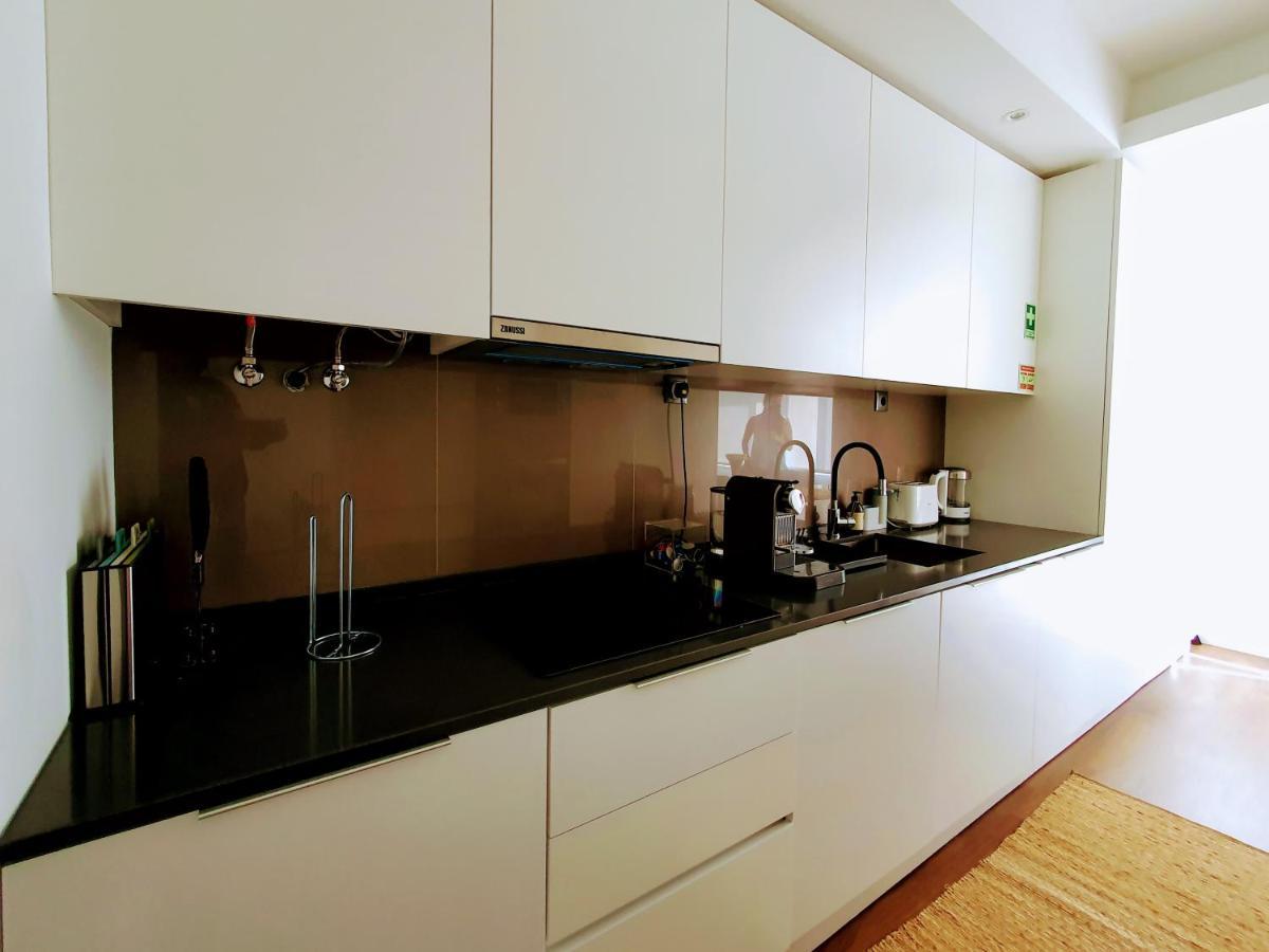 Praca Do Chile Deluxe By Lisbon Village Apartments Екстериор снимка